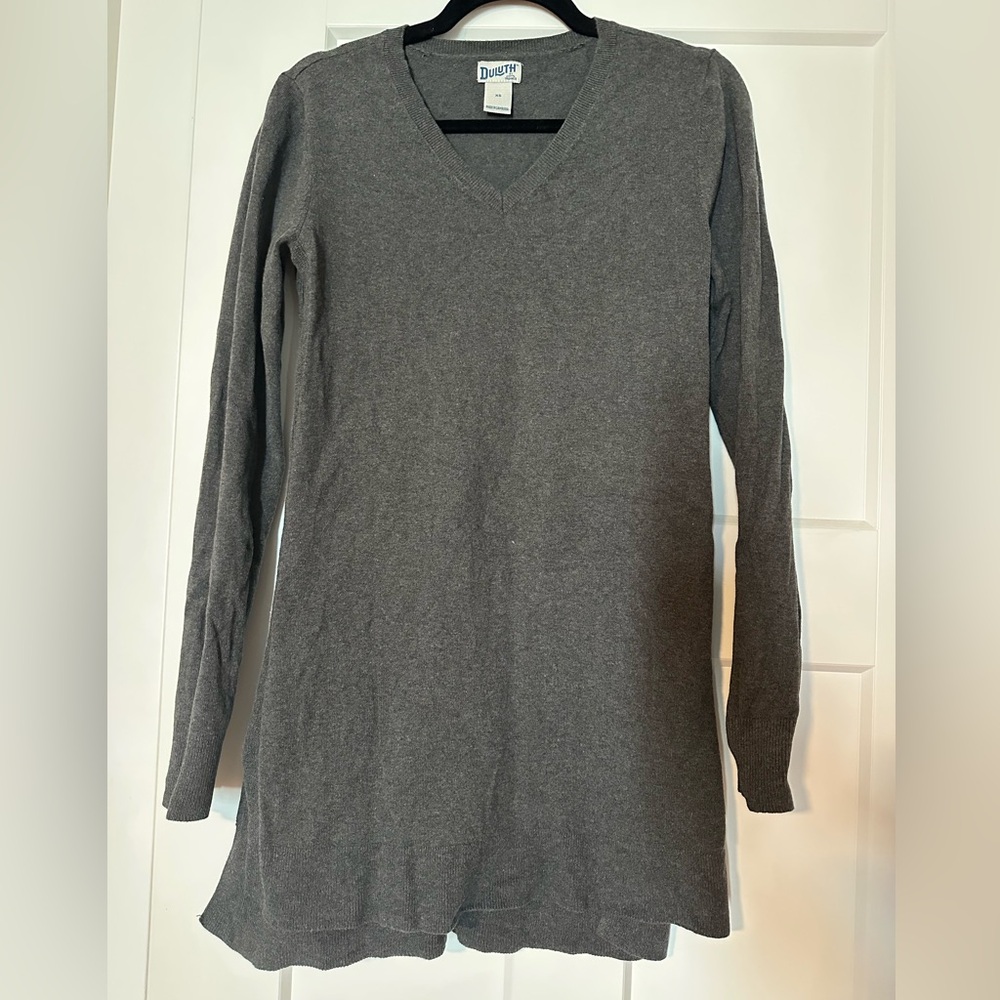 Duluth Trading Co. Women's Shiftless V-Neck Tunic Sweater